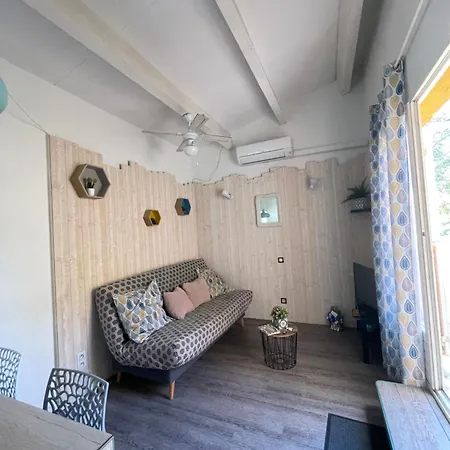 Emeraude -parking-clim Agde