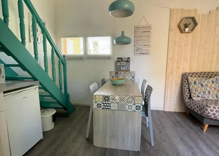 Appartement émeraude -parking-clim Agde